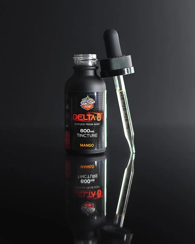 delta 8 mct oil tincture 30ml 600mg mango zoom.jpg