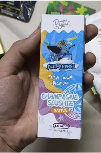 vape desechable | flying horse | thc a con diamantes líquidos | 3gr