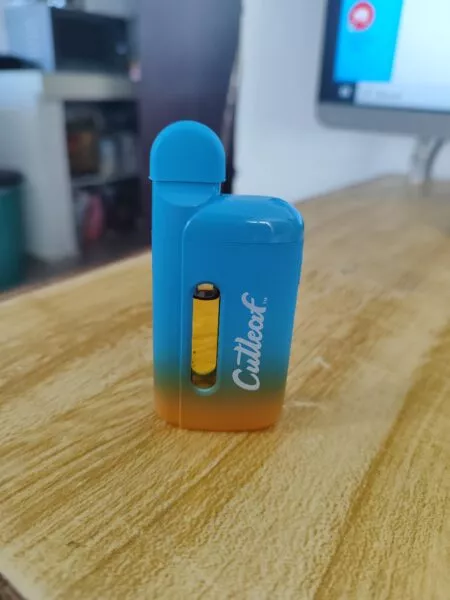 vape desechable cutleaf | 5000 mg | hemp | live resin