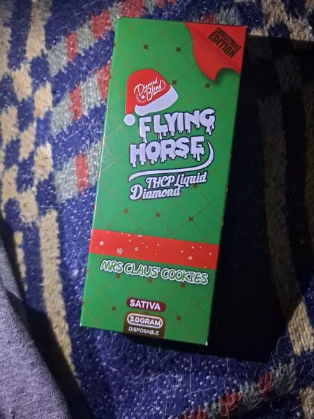 vape desechable | flying horse christmas edition | thcp + diamantes líquidos | 3 gr (oferta)