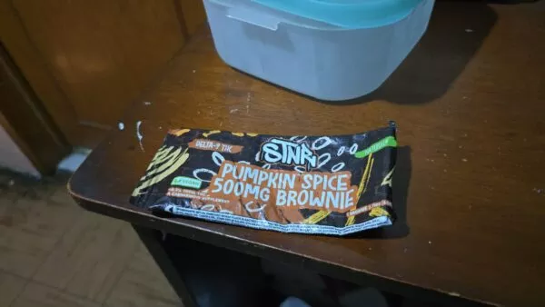 stnr | deliciosos brownies mágicos | delta 8 + delta 9 | vegano | 500 mg