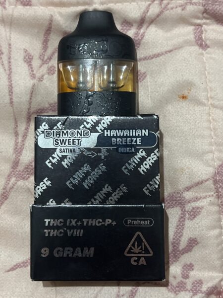 vape desechable premium | flying horse black edition | thc a + thc p + thc viii + live resin | pantalla led y botón para elegir cepa 3 en 1 | 9 gramos