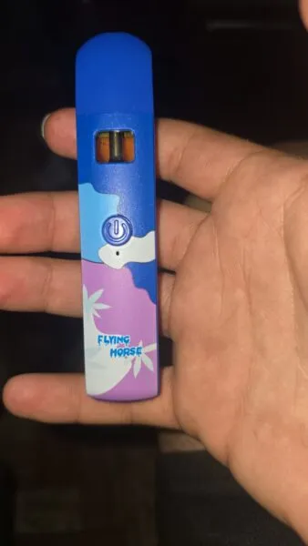 vape desechable | flying horse | thc a con diamantes líquidos | 3gr