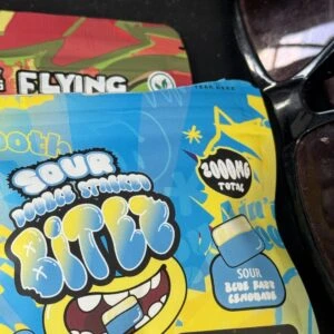 bitez gummies | delicioso chicloso | diferentes mezclas y sabores | 2000 mg | alta potencia | 2 piezas