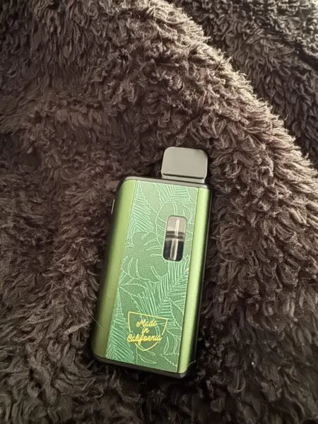 hidden hills | vape desechable hhc 3000 mg | 3 ml | pluma de wax