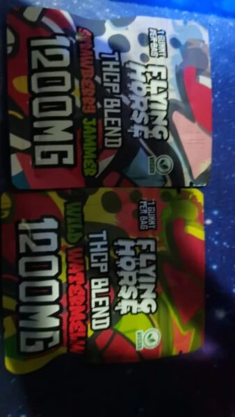 fliynghorse | stoner blend | gomitas infusionadas con thcp + thc a + hhc + delta 8 + delta 9 | 1200 mg | 1 pieza