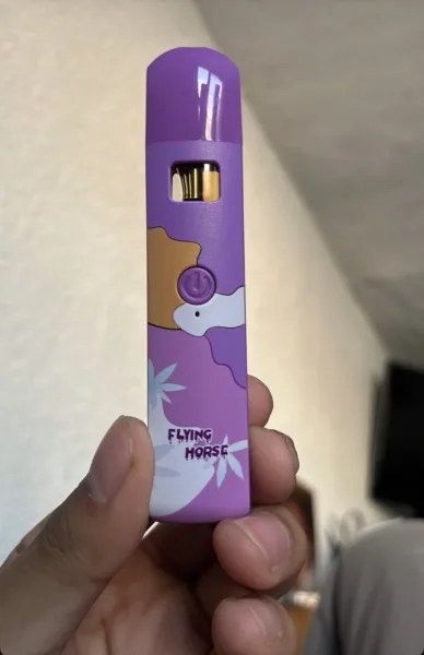 vape desechable | flying horse stoner blend | d6 + d8 + thcp | 3gr
