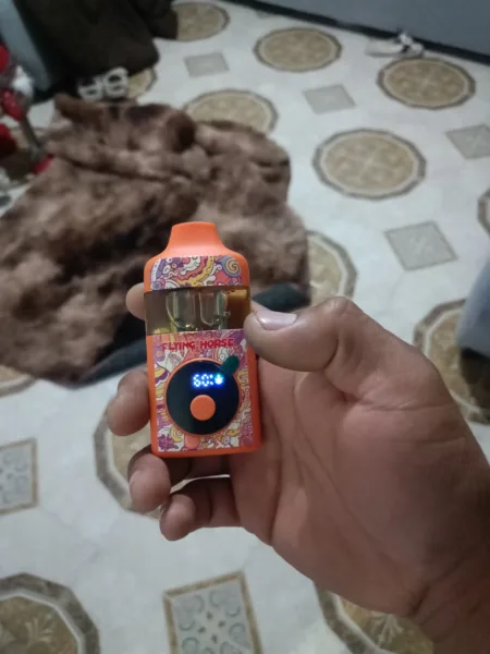 vape desechable | flying horse | thc a + thc p + thc viii + live resin | pantalla led y botón para elegir cepa 3 en 1 | 9 gramos