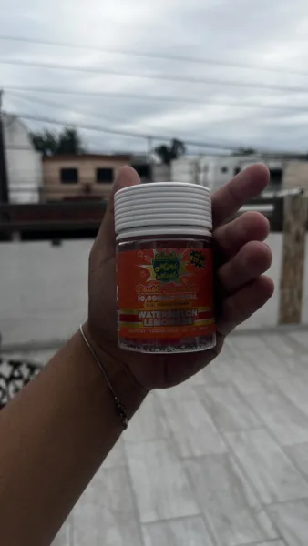 Hidden Hills Gomitas D8+D9+THC-P | “DUAL FLAVOR” 10 piezas | 10,000 MG photo review