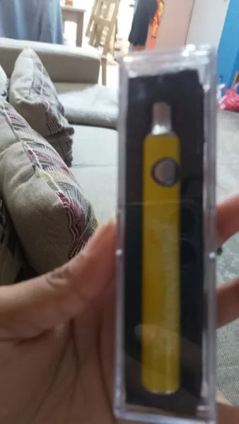 batería brass knuckles de 900 mah y voltaje ajustable | rosca 510